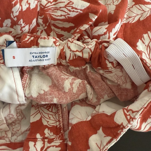 Old Navy Extra High-Rise Taylor Adjust Waist Floral Shorts Top Linen Set Small - Picture 10 of 16